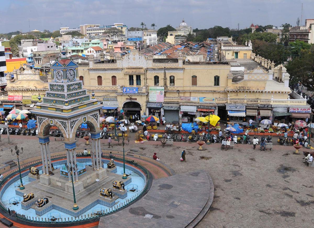 End Of The Road For Devaraja Market Lansdowne Building The Hindu