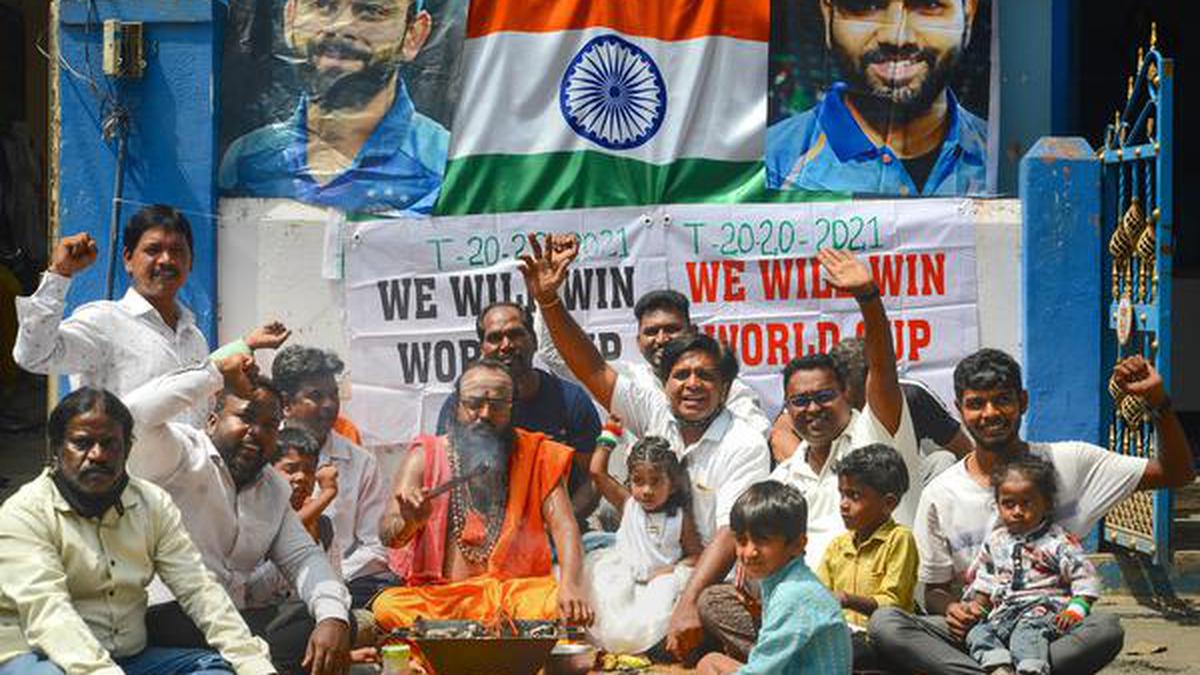 T20 World Cup Sunday Blockbuster Awaits Kohlis India And Babars