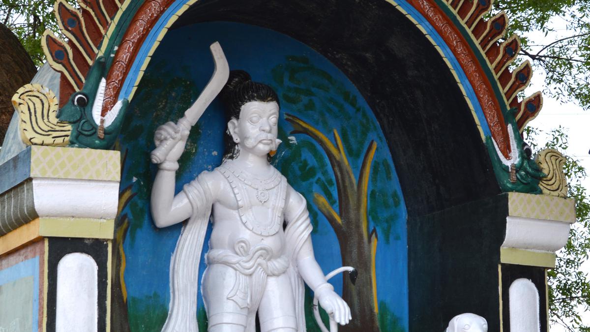 Column | Madurai Veeran and other guardian gods