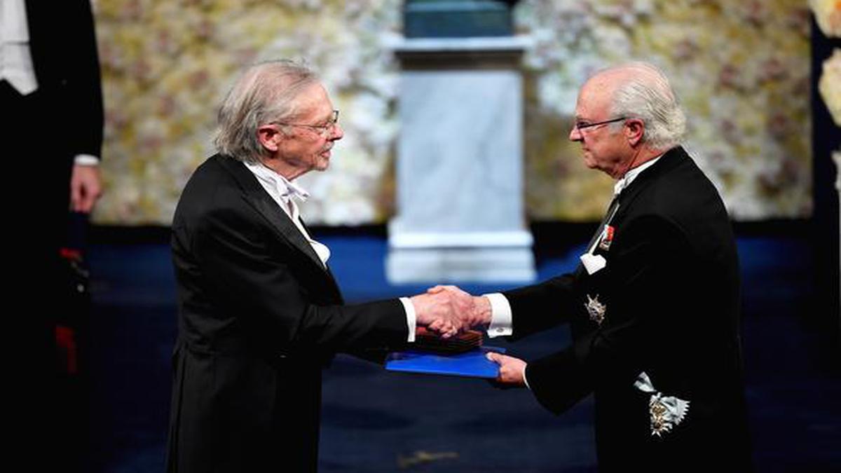 Peter Handke and Olga Tokarczuk receive Nobel Literature Prizes amid protest