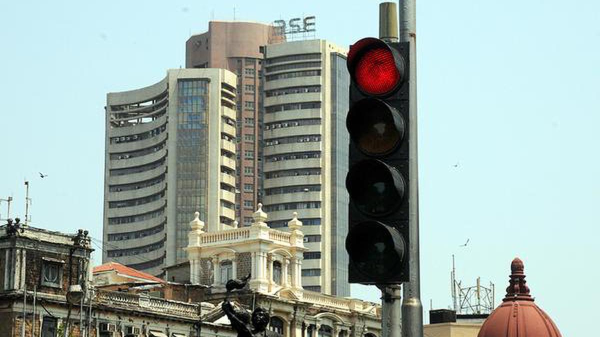 Sensex falls for third day, tanks 560 points in early trade