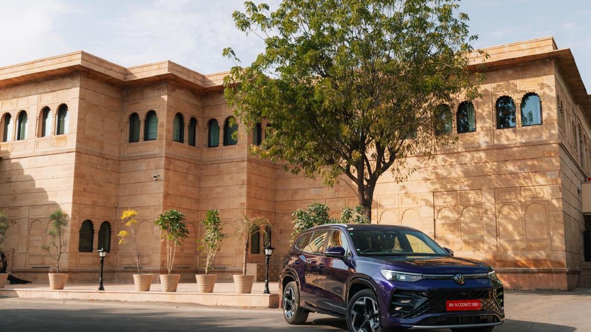 Volkswagen launches luxury SUV Tayron R-Line at ₹46.99 lakh