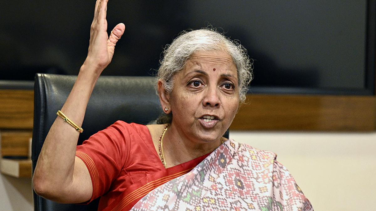 Government retains borrowing target, to raise ₹6.61 lakh crore in H2 to fund revenue gap