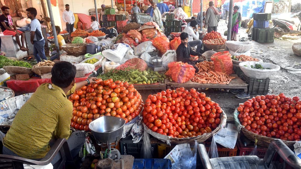 February Food costs: Vegetable food prices up 7% over last year, but still hit an 8-month low