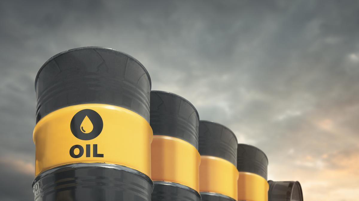 Crude oil demand to see biggest quarterly plunge since Covid: IEA