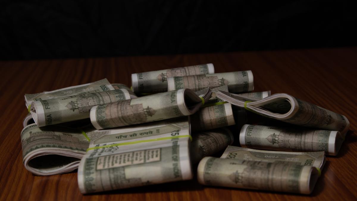 Rupee falls 8 paise to 90.98 against U.S. dollar