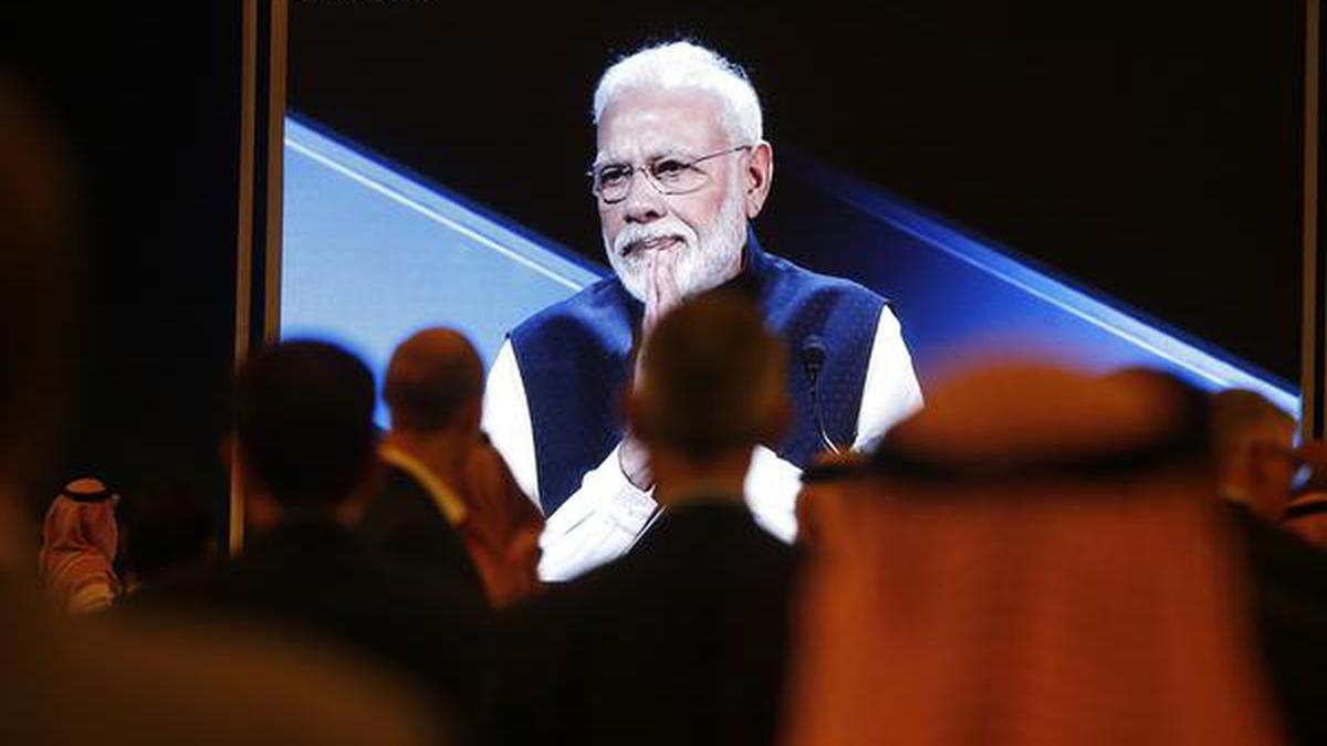 Narendra Modi invites Saudi companies to invest in energy sector