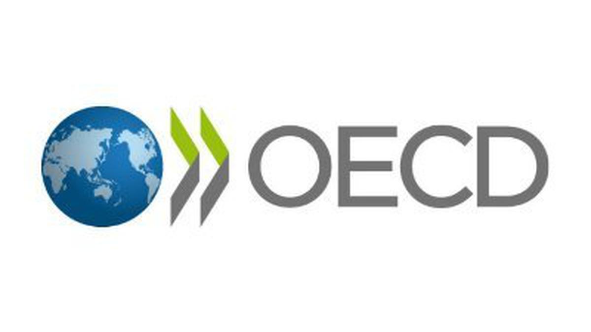 OECD raises 2023 global GDP growth forecast to 2.6%