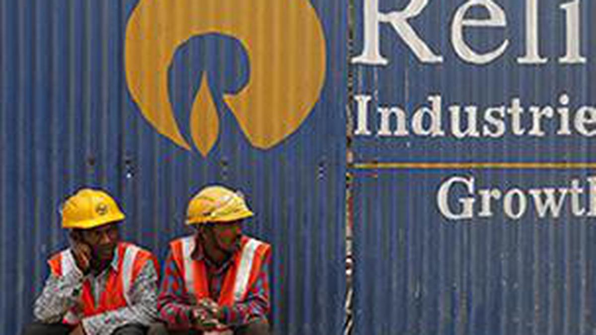 Reliance eyes first oil cargo from UAE trade arm in December: Sources