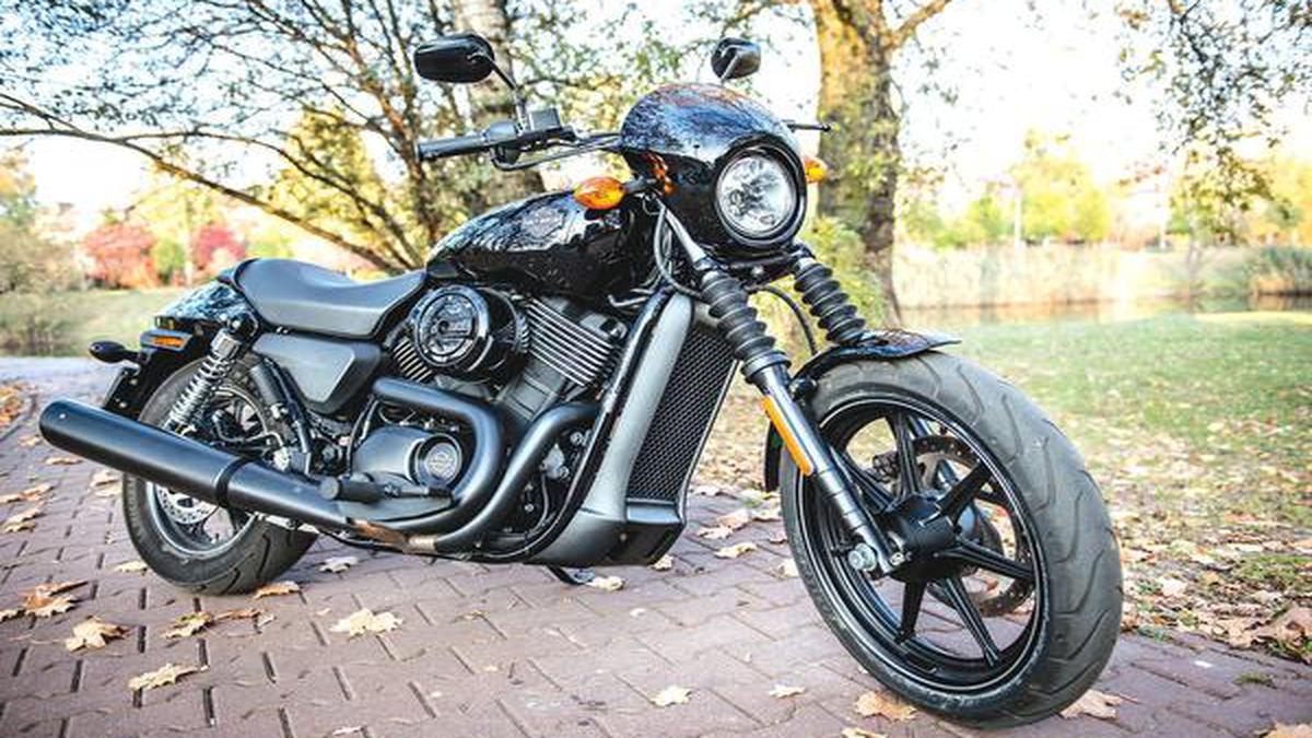 Harley Davidson launches BS-VI emission norm compliant bike in India at ...