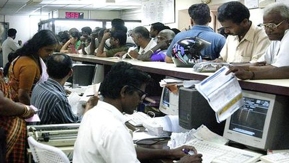 Banks to remain open on Saturday, Sunday The Hindu