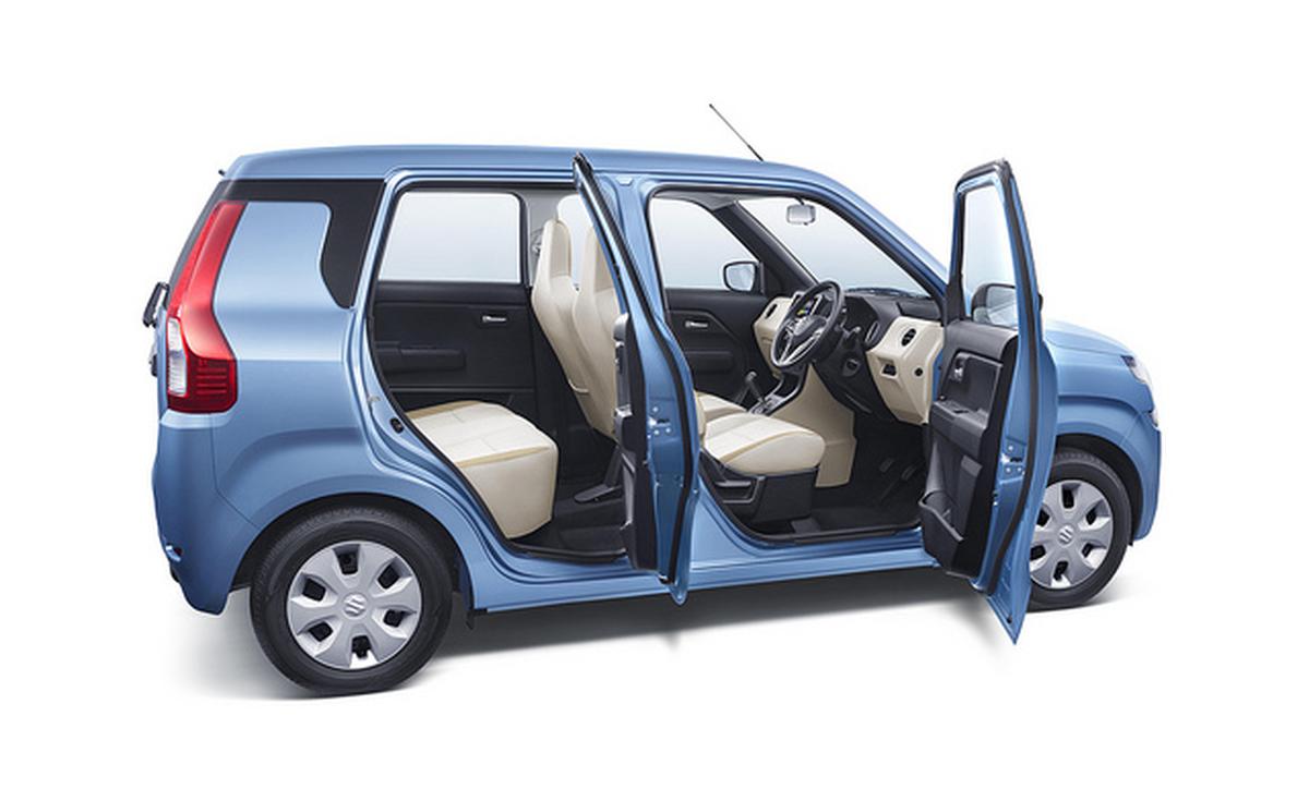 Maruti launches WagonR, Stingray with auto gear shift