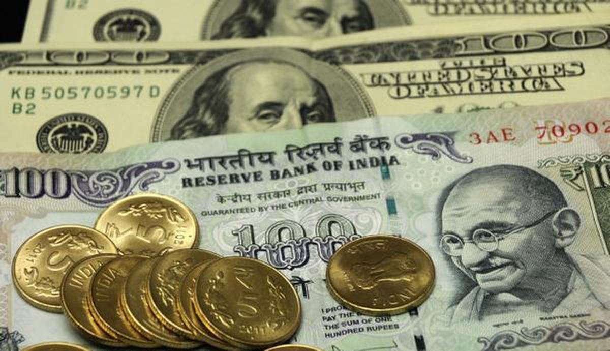 Rupee rises 3 paise in early trade - The Hindu