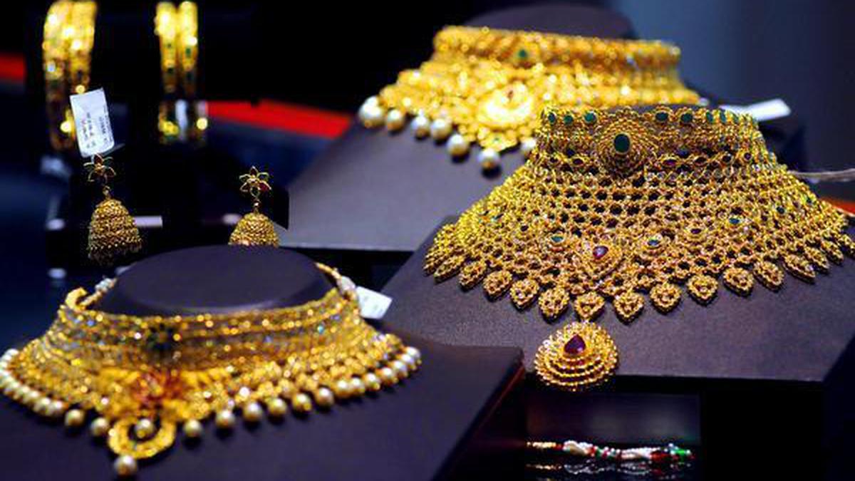 Gold rises ₹314; silver zooms ₹1,173