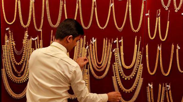 Gold drops ₹163; silver falls ₹195