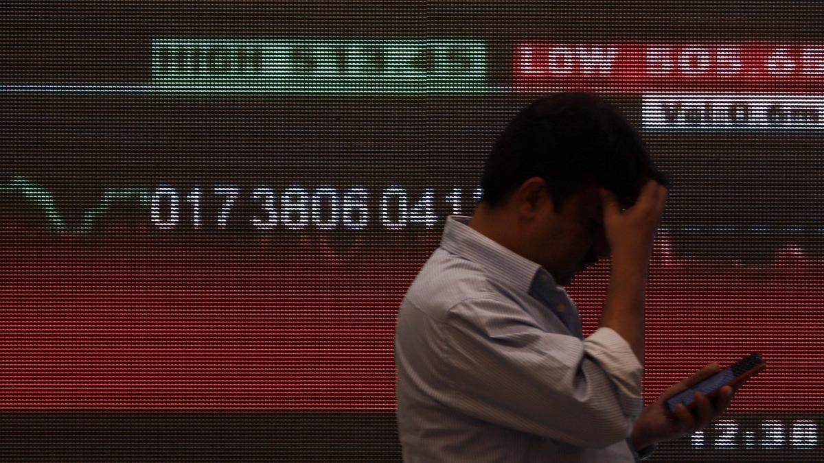 Sensex falls by 200 points on sell-off in realty, auto shares; marks fifth session of losses