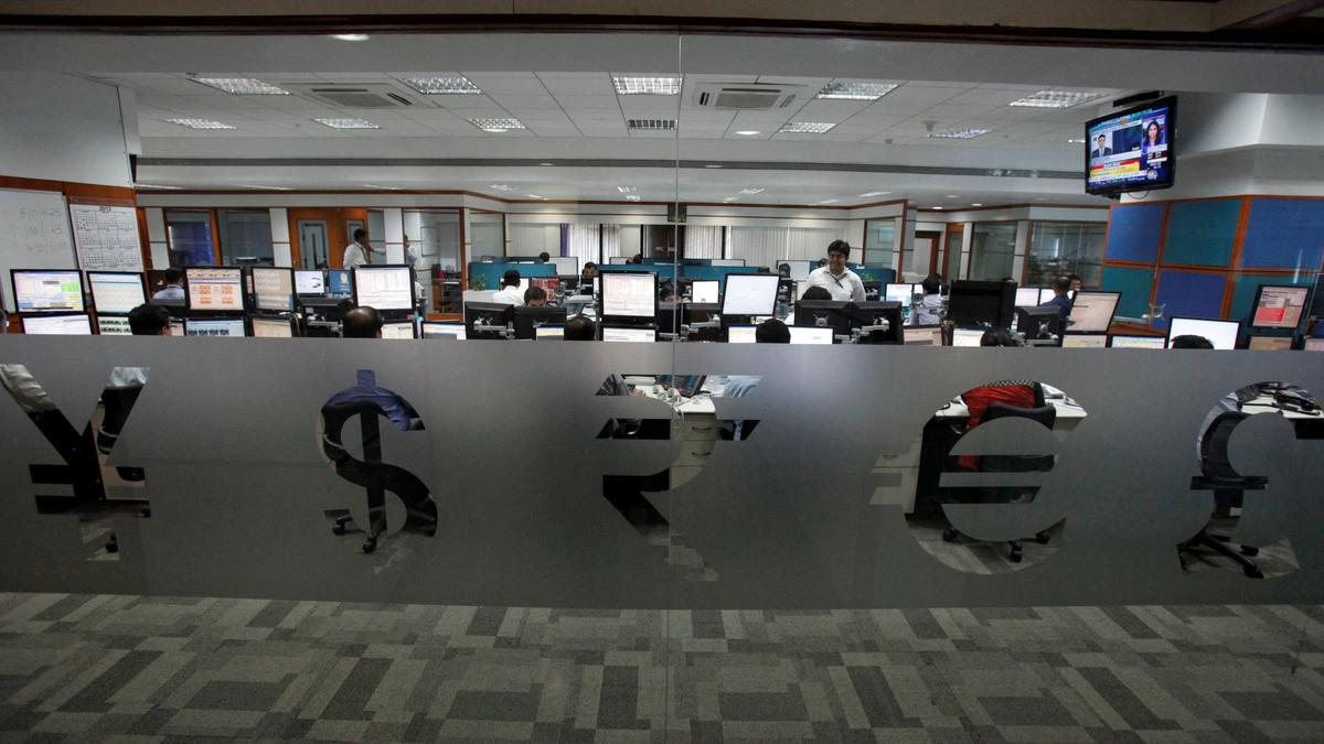 Rupee recovers from record low, rises 21 paise to 86.49 against U.S. dollar in early trade