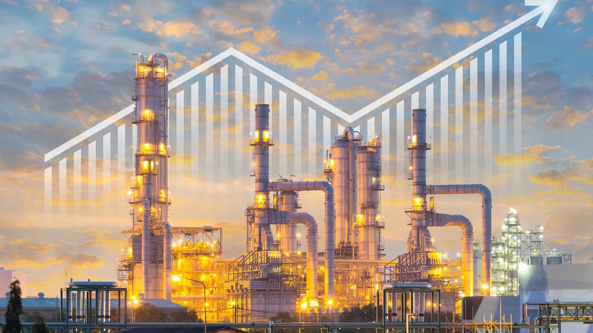 Oil rises, stocks swing as peace talk hopes wobble