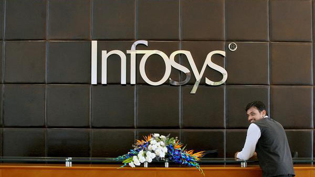 Panchajanya attacks Infosys on Income Tax portal glitches