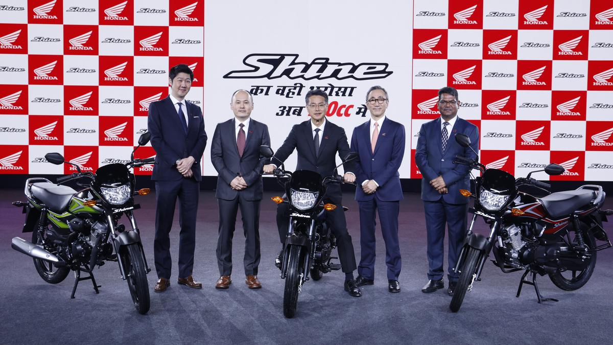 Honda forays into mass market 100 cc segment with Shine 100