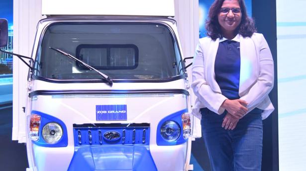 Mahindra Electric Mobility rolls out cargo e-3 wheeler