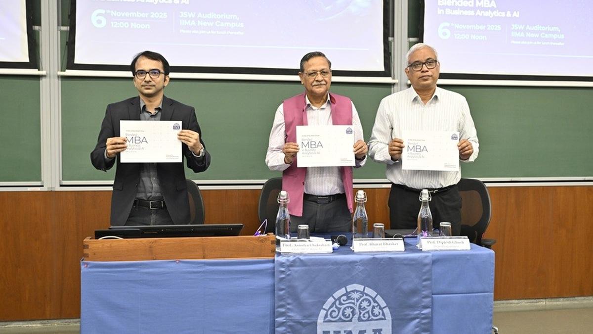 IIM Ahmedabad launches blended MBA in Business Analytics & AI