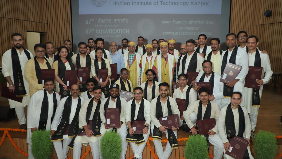 IIT Kanpur’s eMasters programs have high graduation rates