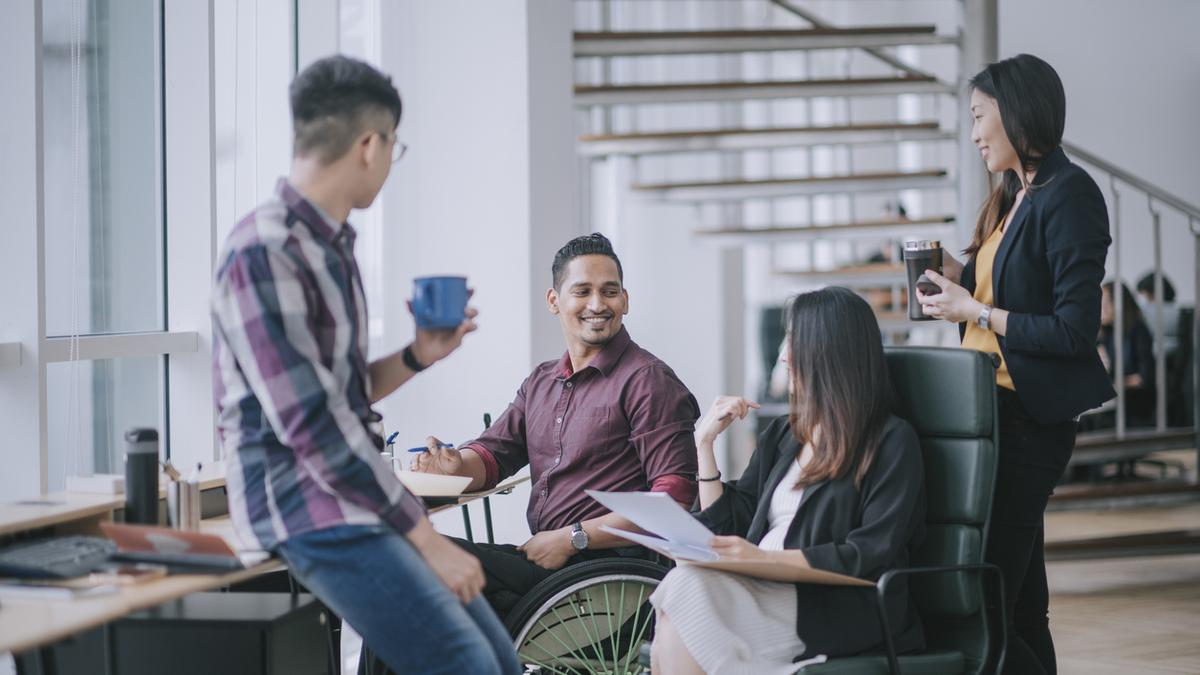 How to build social and cultural intelligence: A guide for the modern professional