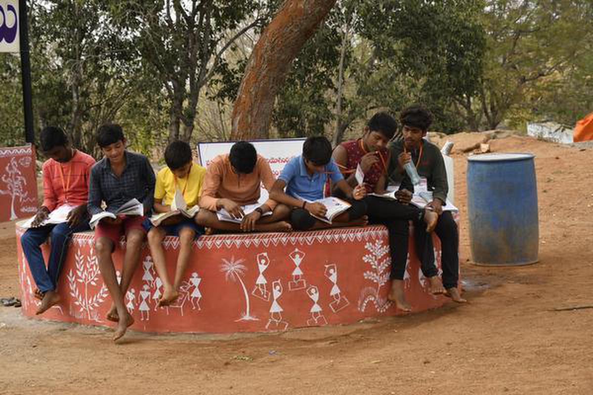 what-are-the-challenges-of-education-in-rural-india-and-how-technology