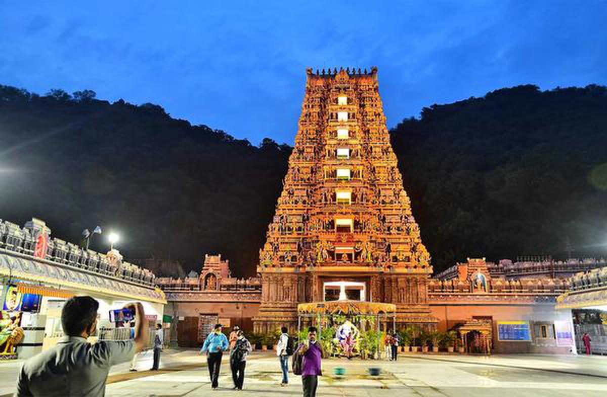 Kanaka Durga temple manages to tide over COVID crisis - The Hindu