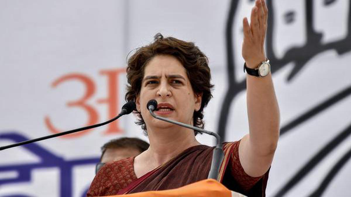 Coronavirus lockdown | Priyanka urges U.P. CM to allow Congress ferry migrants back home