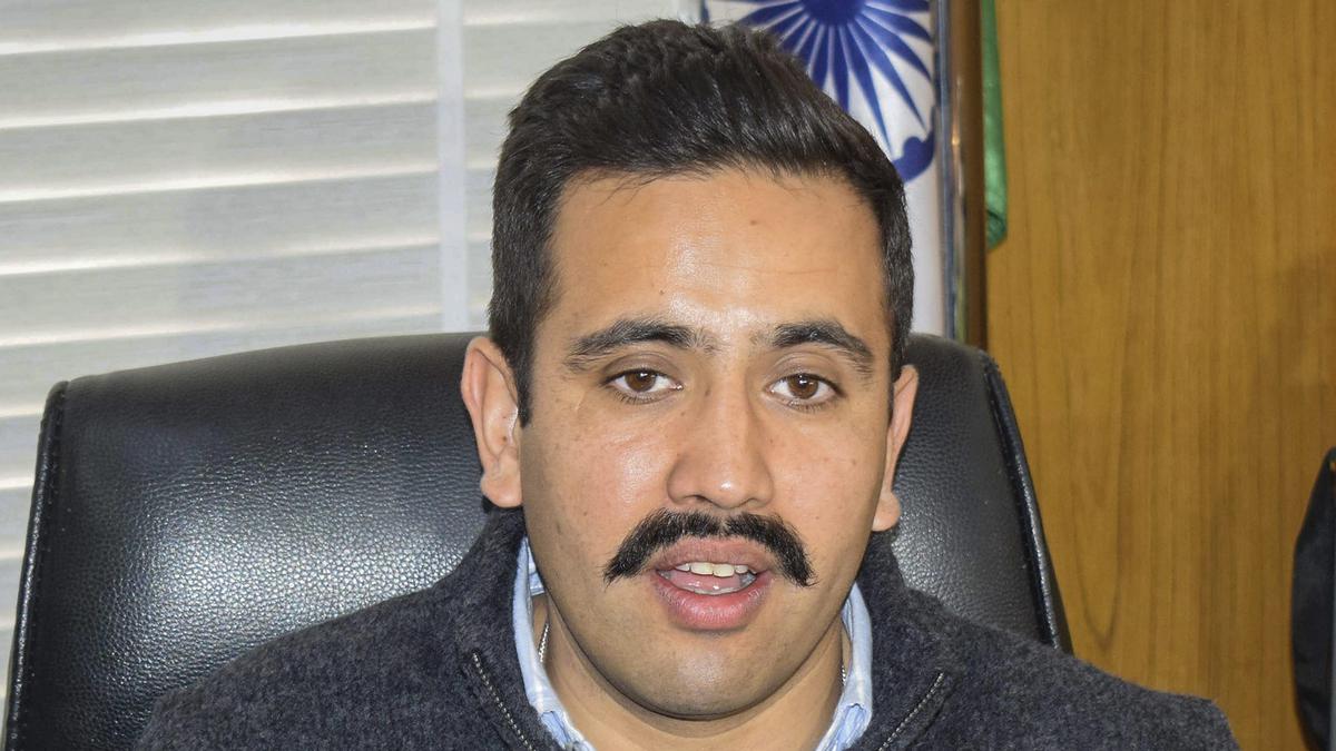 Lok Sabha polls | Congress likely to field Vikramaditya Singh against Kangana Ranaut in Himachal’s Mandi constituency