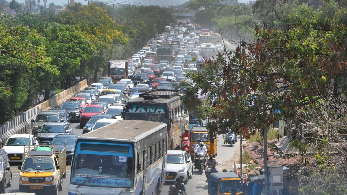 Tamil Nadu elections: Chennai’s GST Road sees heavy traffic on polling day