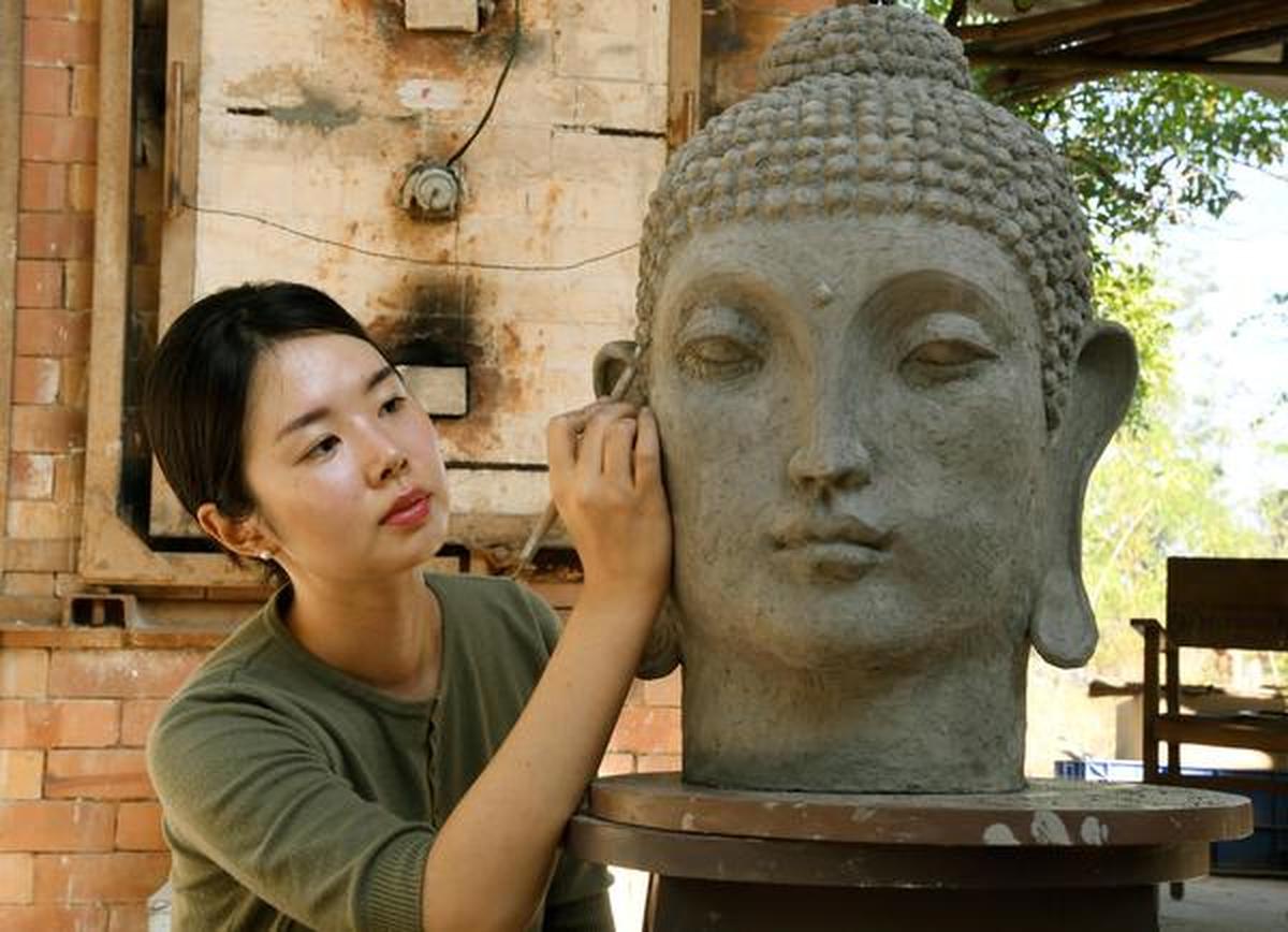 Eight Indian and Korean ceramic artists come together in a collaboration at Kalakshetra The Hindu