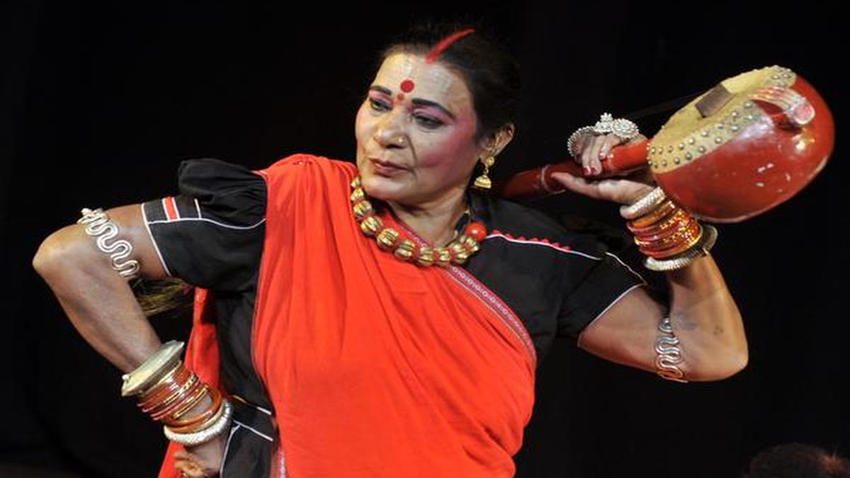 Pandavani exponent Teejan Bai uses the word pagalpana to describe her