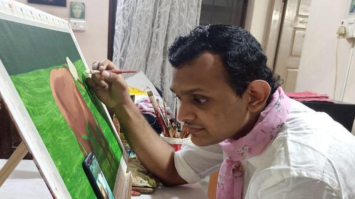Get custom portraits created by artists with disabilities through the portrait perfect valentine initiative
