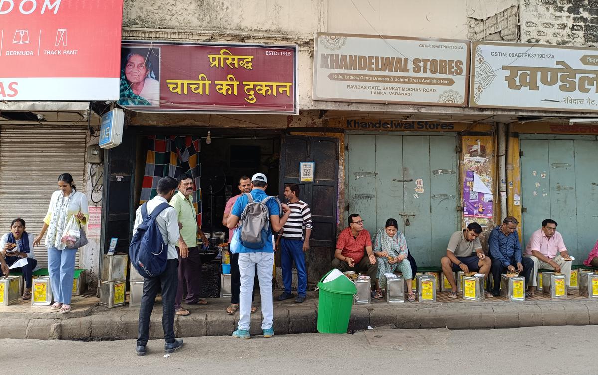 ‘Chachi ki Dukhaan’ at Varanasi ‘Chachi ki Dukhaan’ at Varanasi