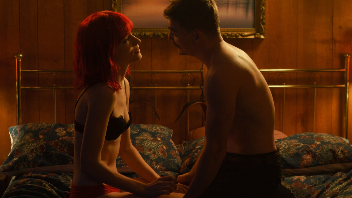 âStrange Darlingâ review: Willa Fitzgeraldâs electrifying run elevates this subversive shocker