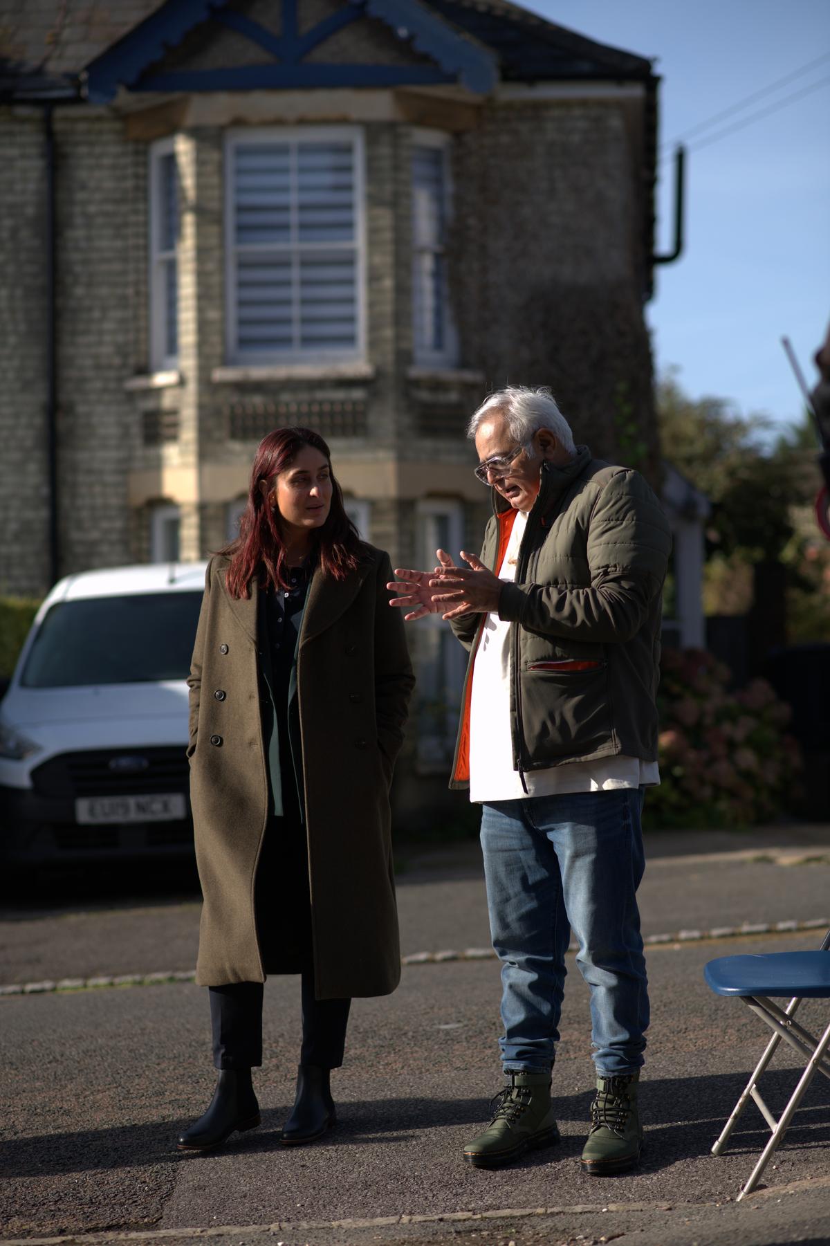 Kareena Kapoor Khan and Hansal Mehta on the sets of ‘The Buckingham Murders’