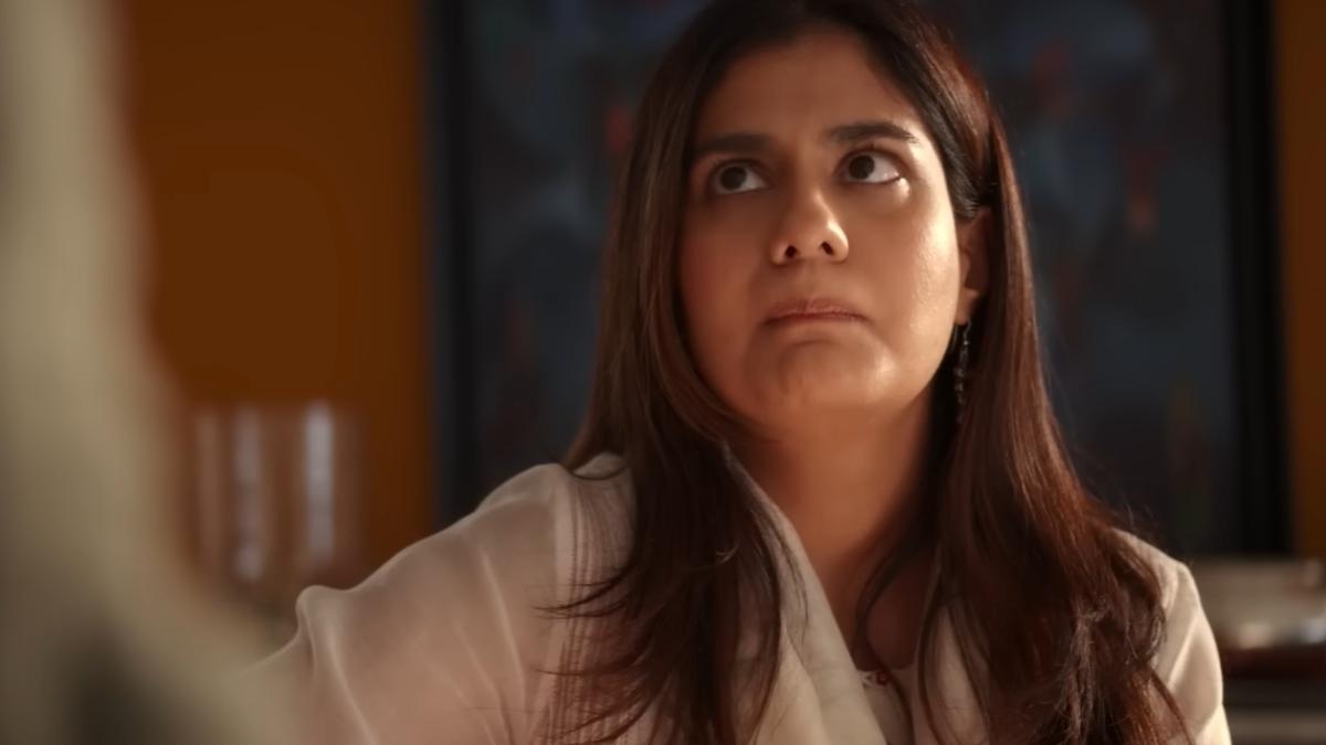 Shreya Dhanwanthary dalam film tersebut