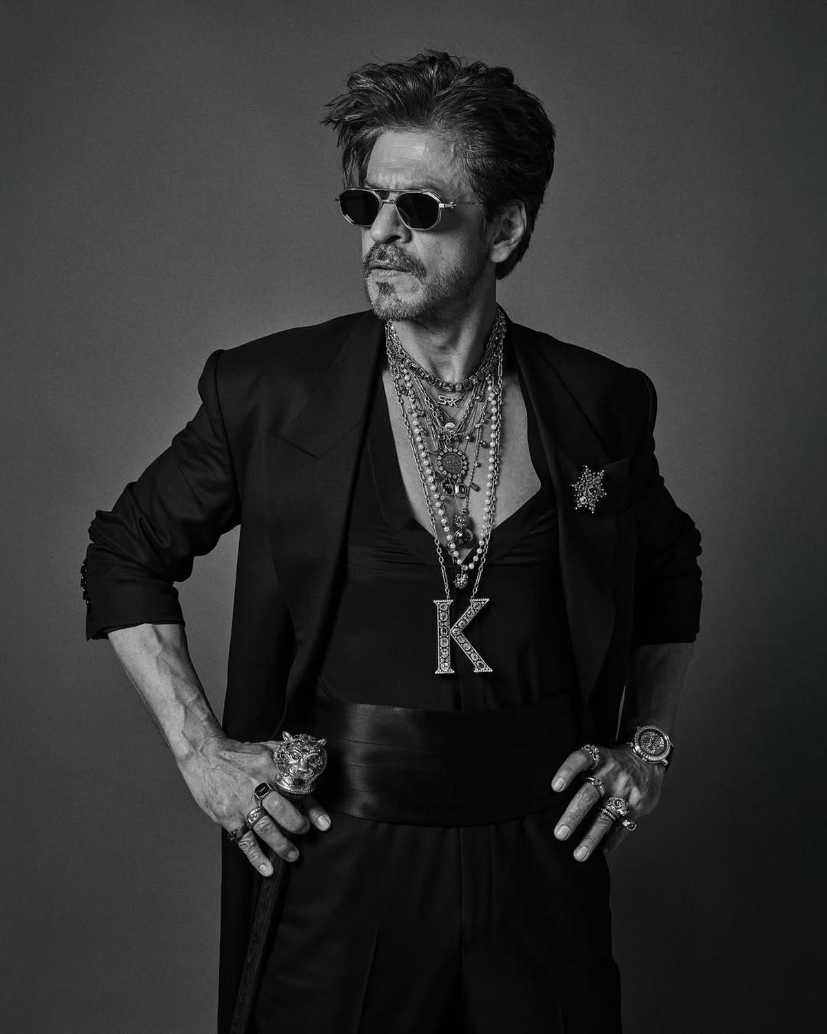 Shah Rukh Khan poses on the sidelines of the Met Gala in New York City, New York, U.S., May 5 Shah Rukh Khan poses on the sidelines of the Met Gala in New York City, New York, U.S., May 5