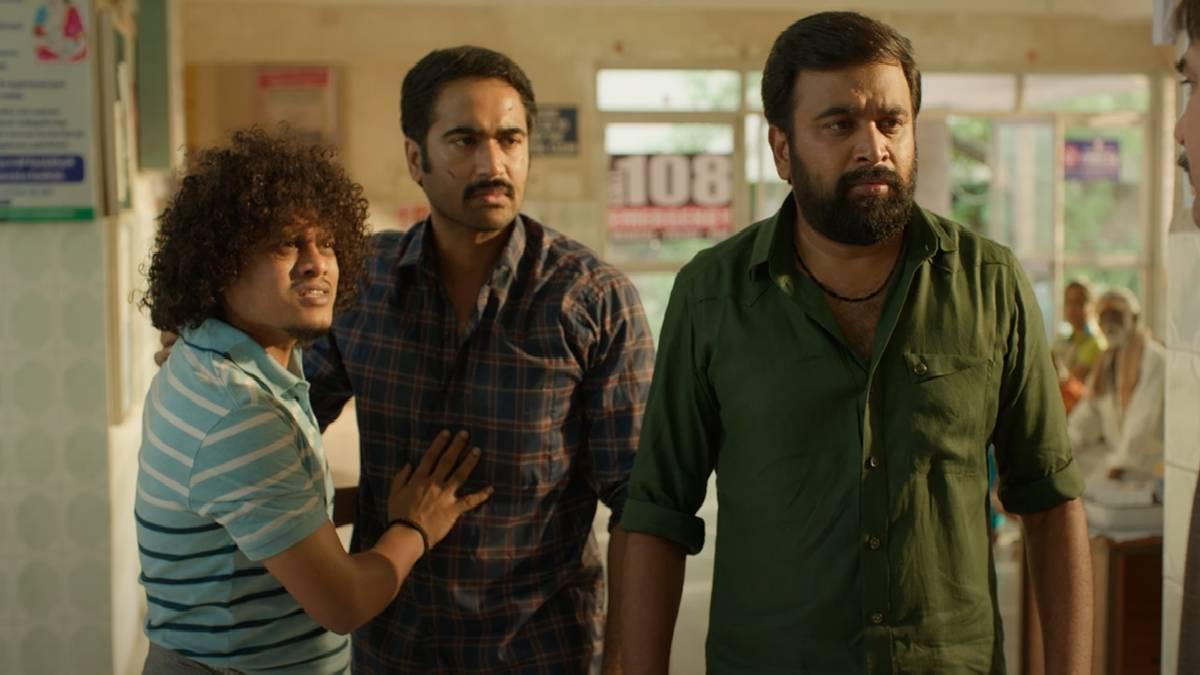 Sasikumar takes the back seat in ‘Ayothi’ and lets humanity save the day