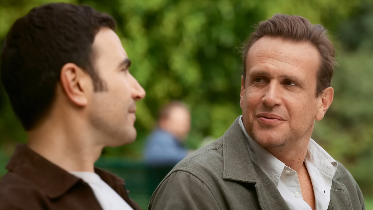 ‘Shrinking’ Season 3 series review: Growing pains, gentle goodbyes