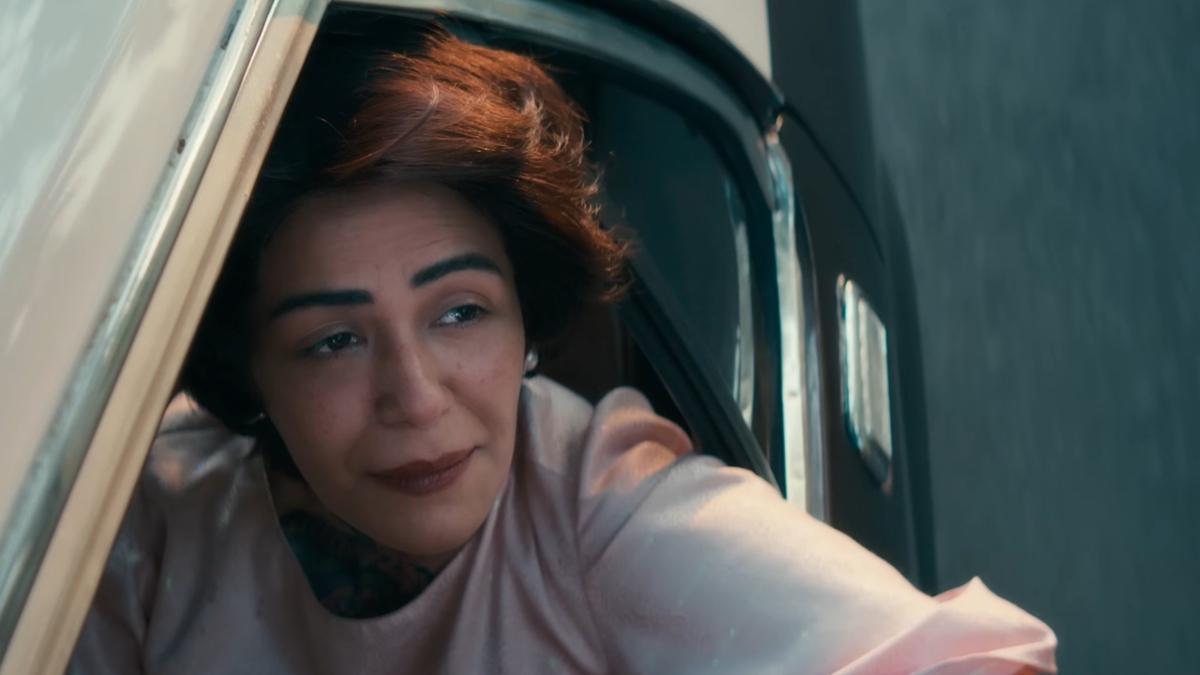 फिल्म में मोना सिंह