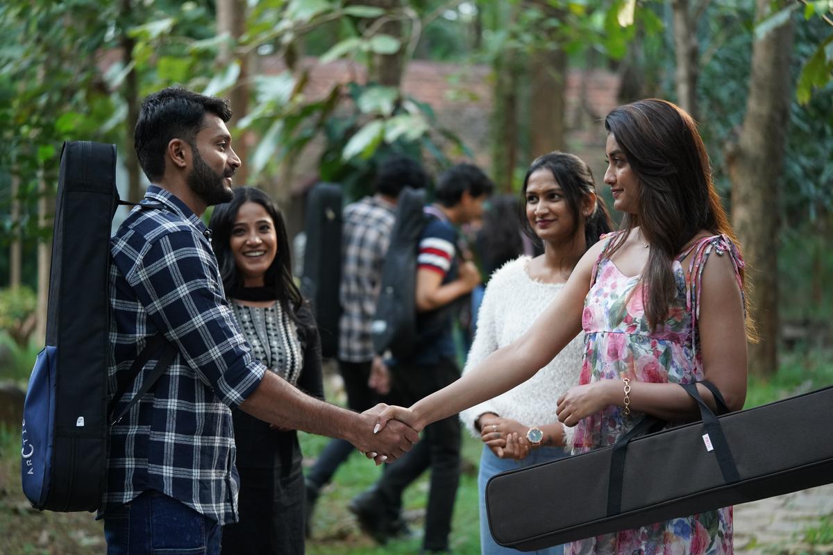 A still from ‘Doora Theera Yaana’.