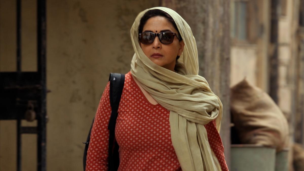 ‘Mrs. Deshpande’ series review: A stoic Madhuri Dixit meanders through a dated show