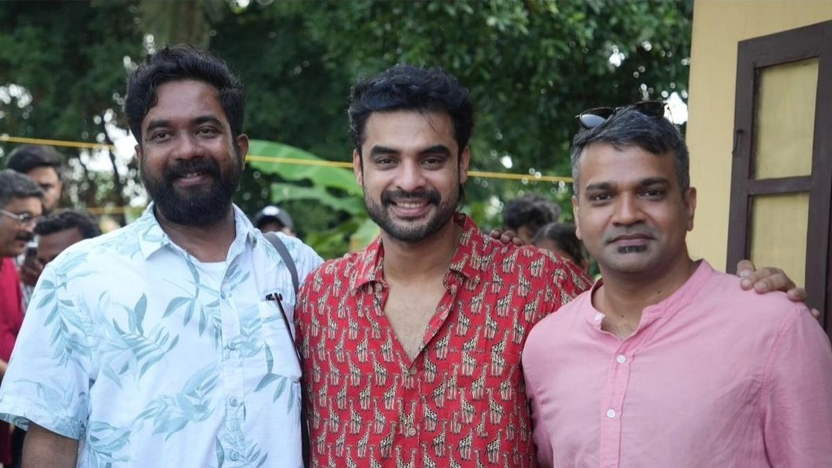 Tovino Thomas starts shooting for ‘Narivetta’