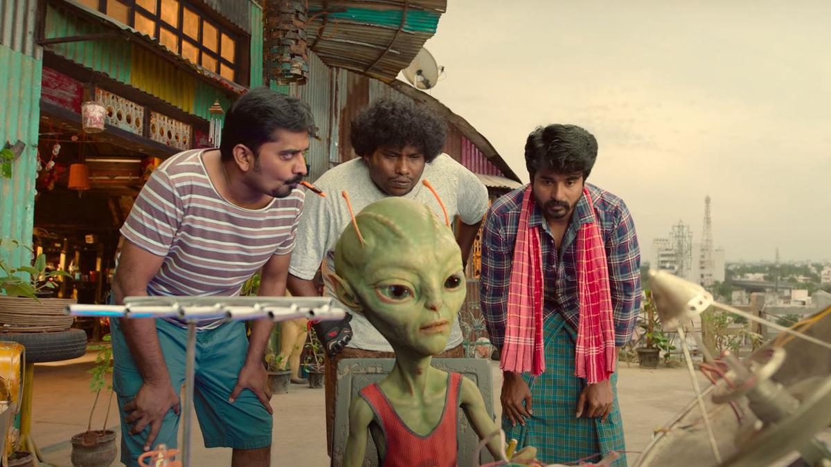 ‘Ayalaan’ teaser: Sivakarthikeyan’s alien sci-fi movie seems out of this world