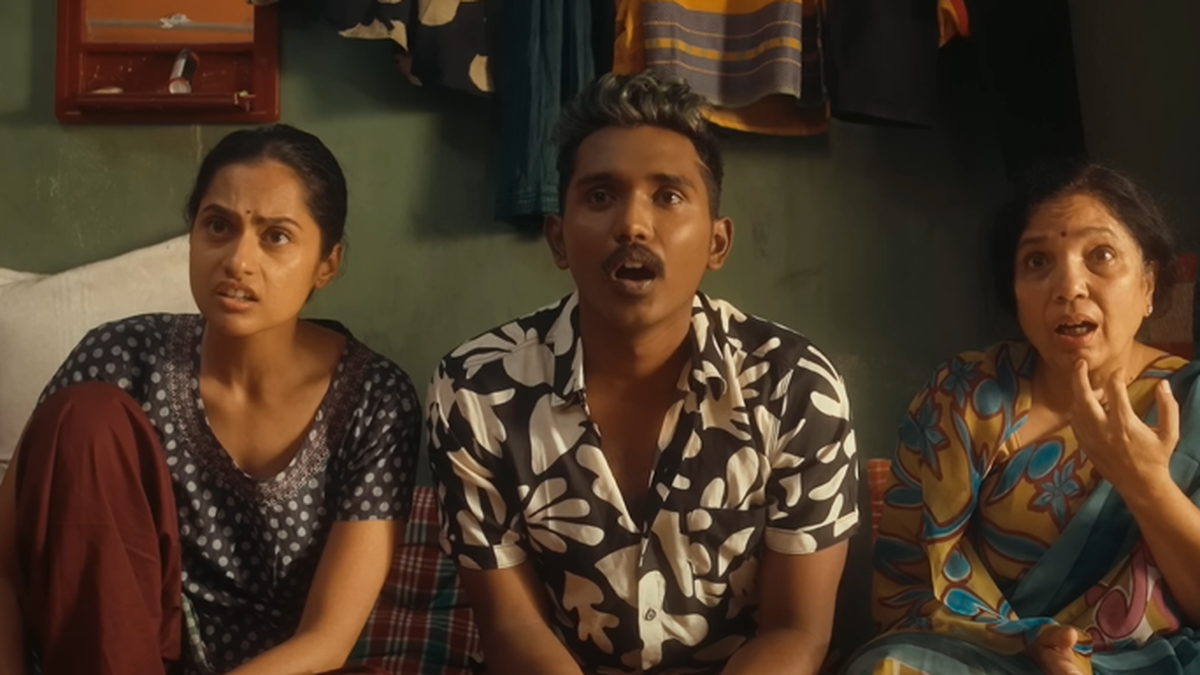 âFamily Dramaâ movie review: This dark comedy comes into its own in a hilarious second half