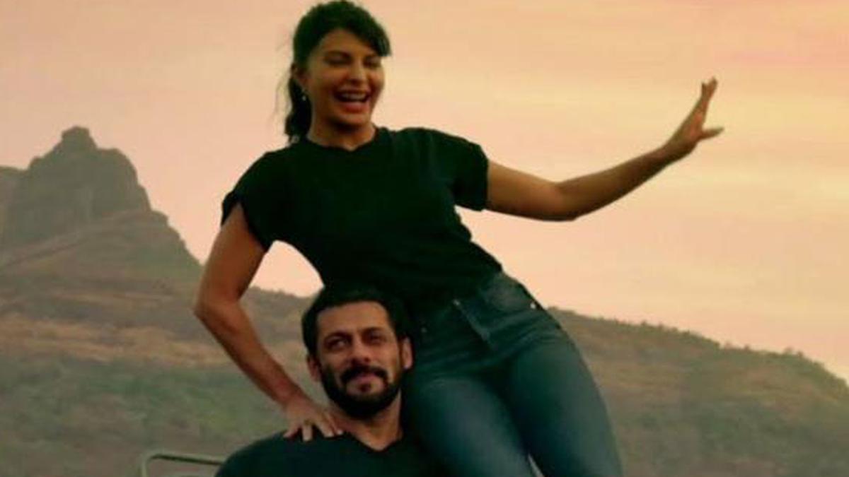 Salman Khan releases ‘Tere Bina’, his music video with Jacqueline Fernandez